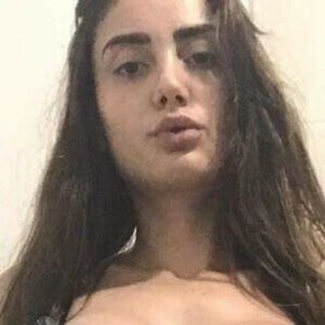 Nahá fotka uniklých OnlyFans od Victoria Camargo