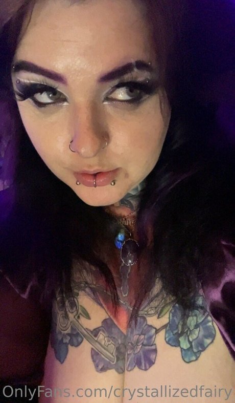 Crystallizedfairy OnlyFans泄露裸照