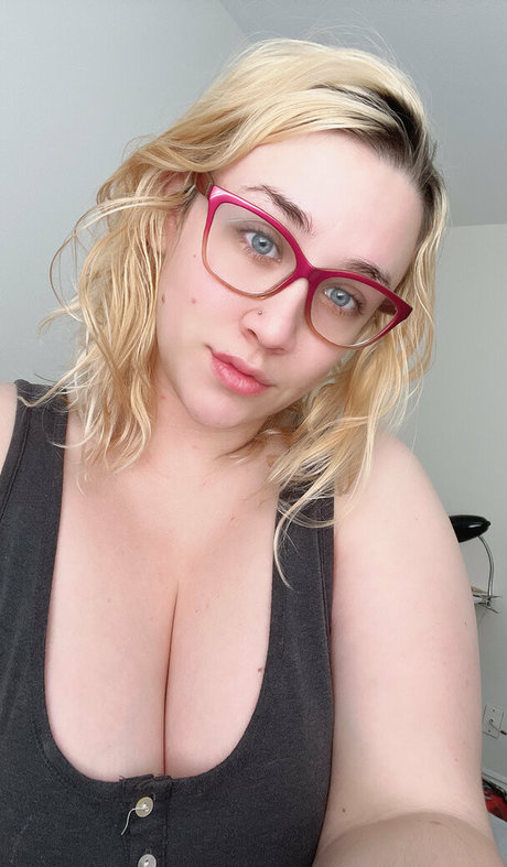Photo nue de fuite OnlyFans de Ashucosfree