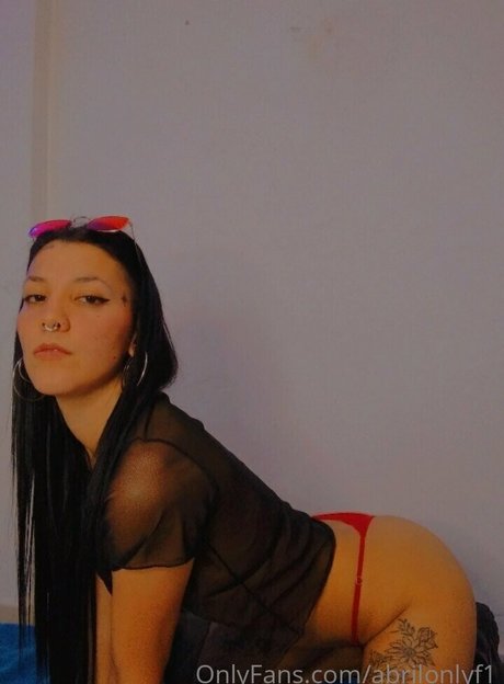 Abrilonlyf1 OnlyFans泄露裸照