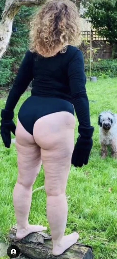 Nadia Sawalha