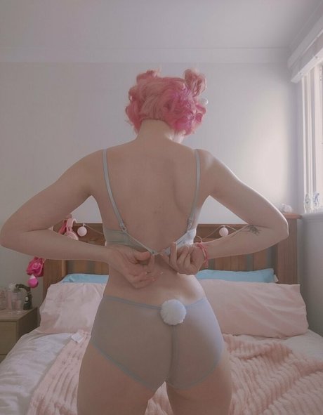 Nahá fotka uniklých OnlyFans od Lolllipollly