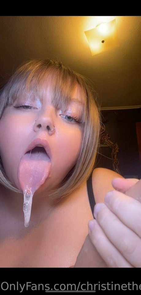 Christinethequeenn