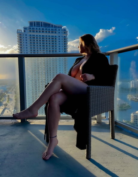 Nena May