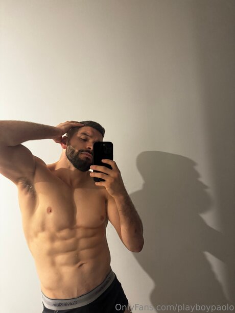 Nacktes geleaktes OnlyFans-Foto von Playboypaolo