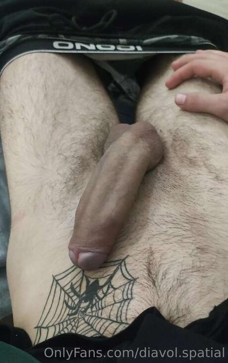 Nahá fotka uniklých OnlyFans od Diavol Spatial