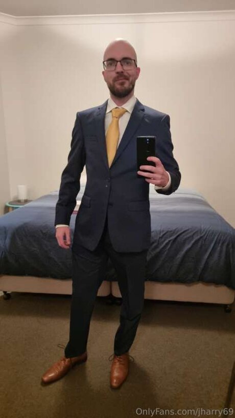 Nahá fotka uniklých OnlyFans od Harrystorm
