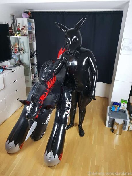 Kurolatex