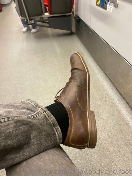Enjoy Body And Foot