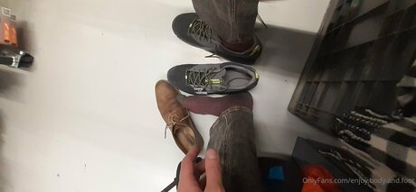 Enjoy Body And Foot  nude leaked OnlyFans photo
