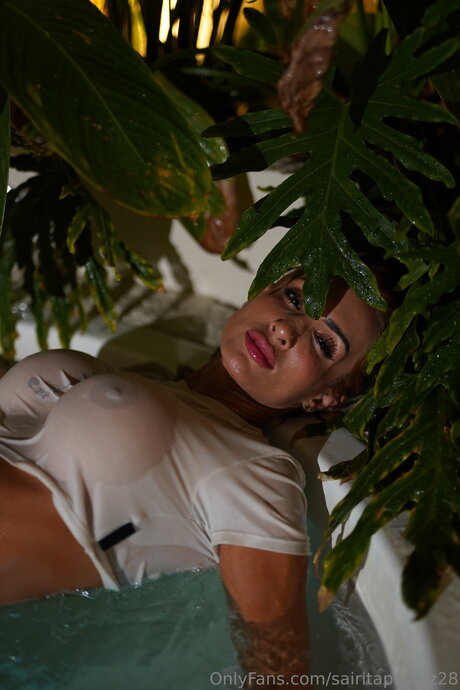 Sairitapelaez28 OnlyFans泄露裸照