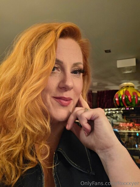 Naken lekkede OnlyFans-bilde av Foxxxyer