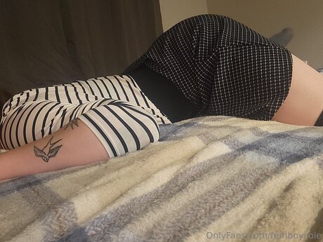 Nahá fotka uniklých OnlyFans od Femboycole