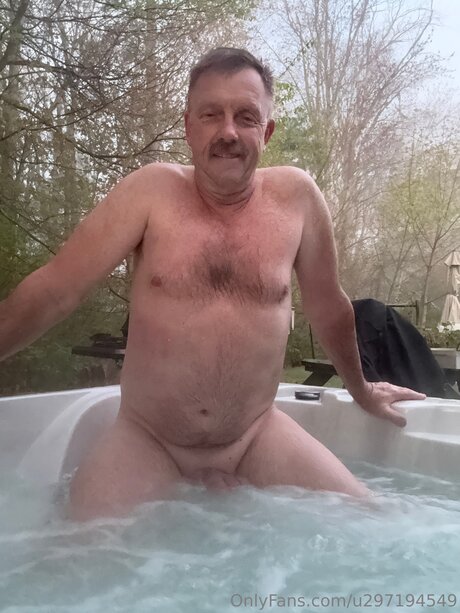 Alaston vuotanut OnlyFans-kuva U297194549