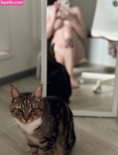 Naken lekkede OnlyFans-bilde av Beezzz