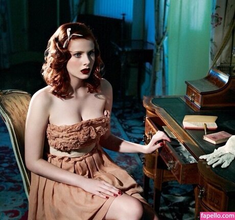 Rachel Hurd Wood