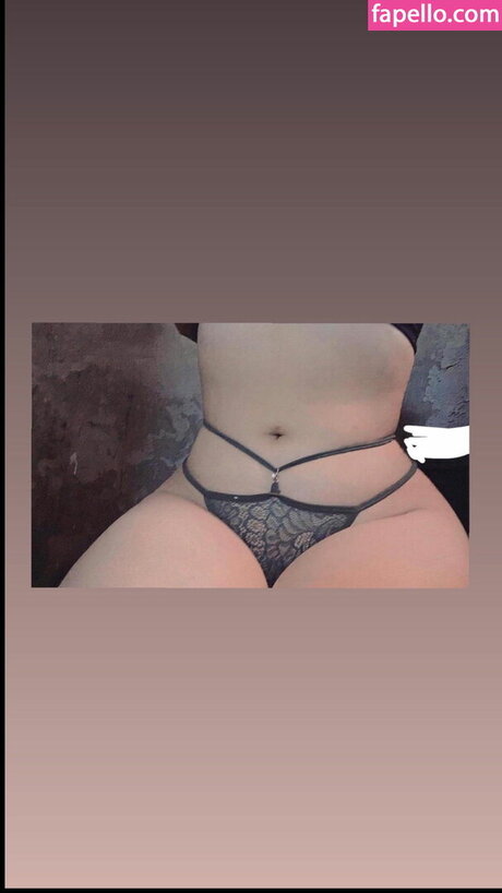 Foto nua vazada do OnlyFans de Puccaxoxo