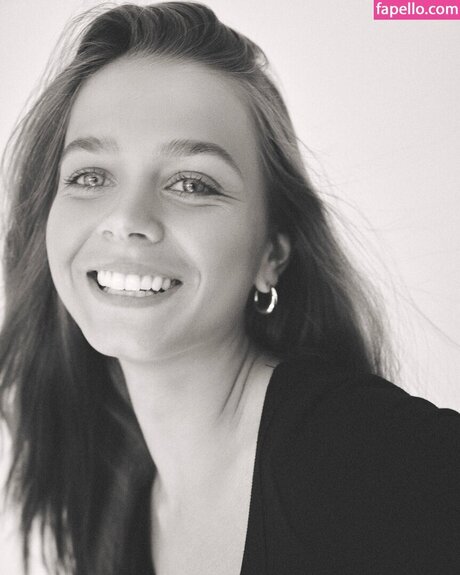 Chloe Campbell