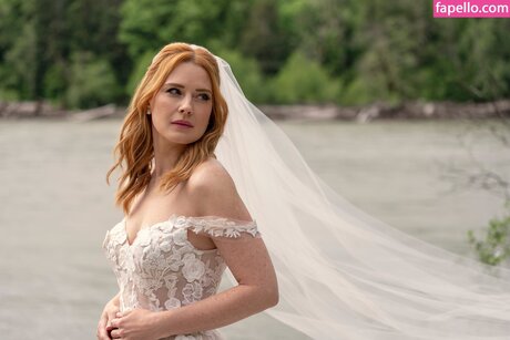 Alexandra Breckenridge