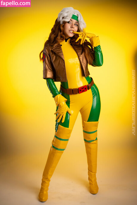 Naakte gelekte OnlyFans-foto van Snarky Jay Cosplay