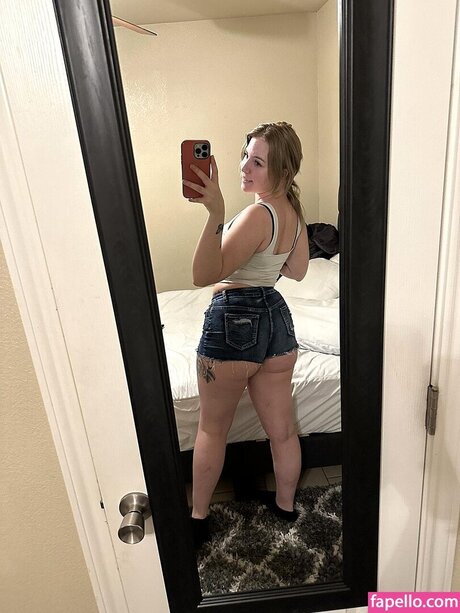 Kayla Bumsy OnlyFansリークヌード写真