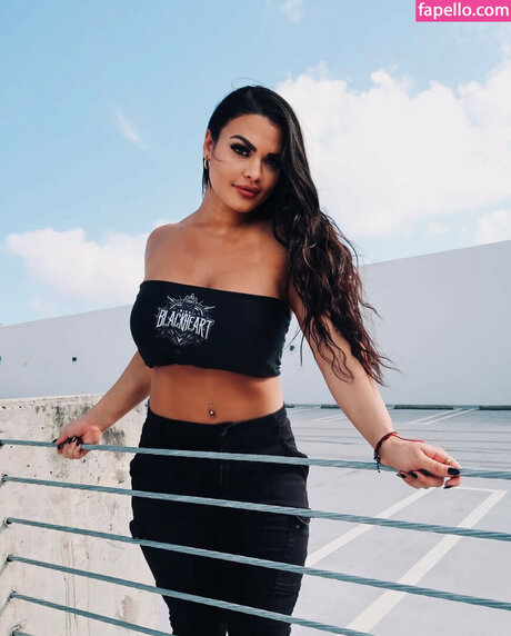 Nikki Blackheart