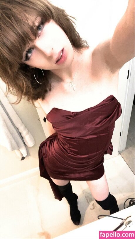 Naken lekkede OnlyFans-bilde av Weirdrandomguy5