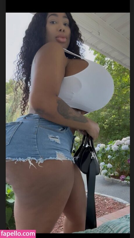 Nagie wyciekłe zdjęcie OnlyFans od Fatima Belizaire