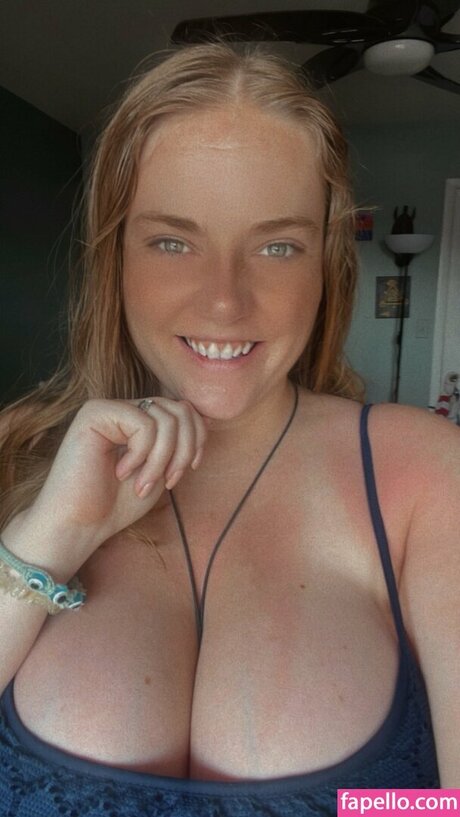 Naken läckt OnlyFans-bild av Katie Moran