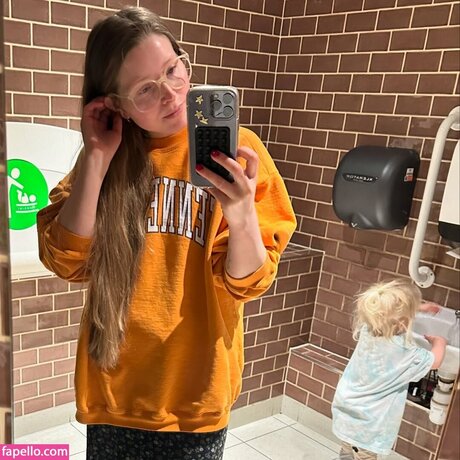 Jessie Cave
