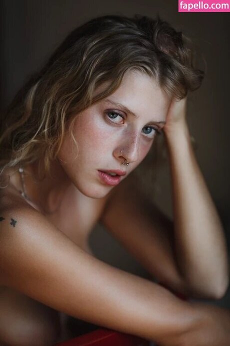 Nastasja Carini OnlyFans泄露裸照