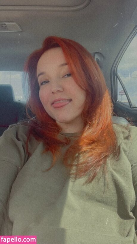 Обнаженная фотография утечки OnlyFans от Vicapella