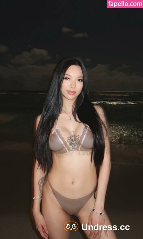 Alaston vuotanut OnlyFans-kuva Icyroof