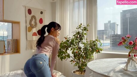 Naakte gelekte OnlyFans-foto van Eunjipyoapple