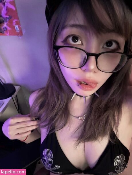 Alasti lekkinud OnlyFans-i pilt Soradaimao