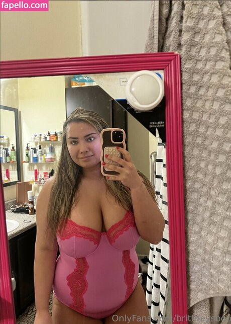 Alaston vuotanut OnlyFans-kuva Brittney Todd