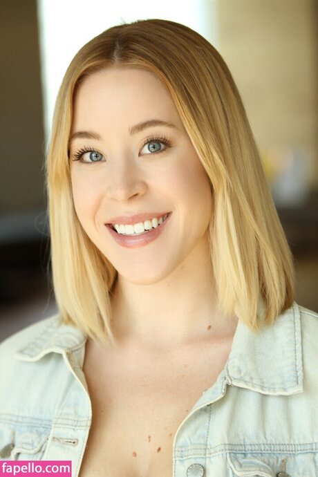 Emily Taylo OnlyFans泄露裸照