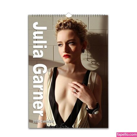 Naken lekkede OnlyFans-bilde av Juliagarner