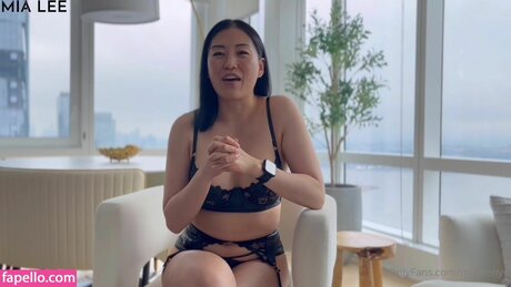Nøgent lækket OnlyFans-billede af Mialeenyc