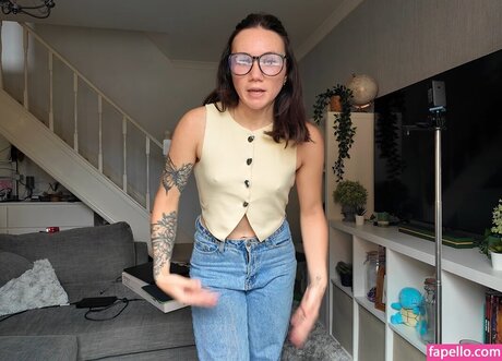 Double Take Reacts