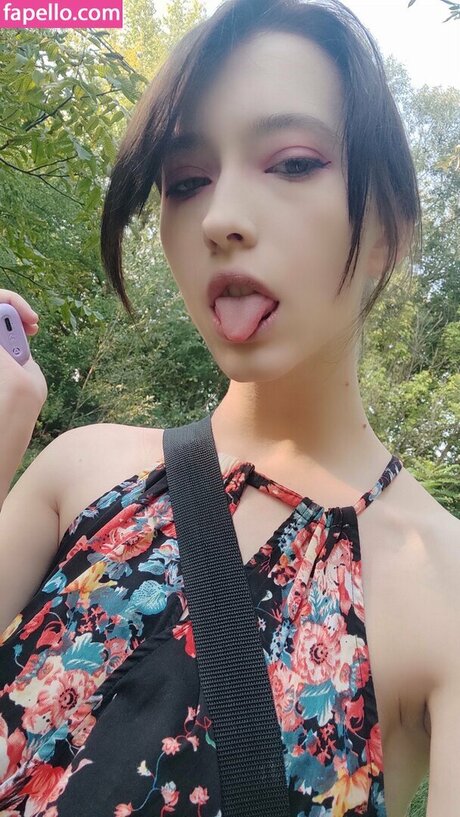 Foto di nudo di fuga di OnlyFans di Agatakristi