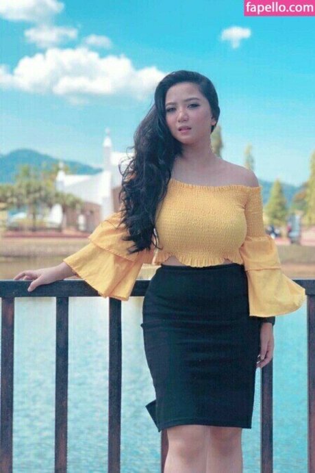 Zizi Wong