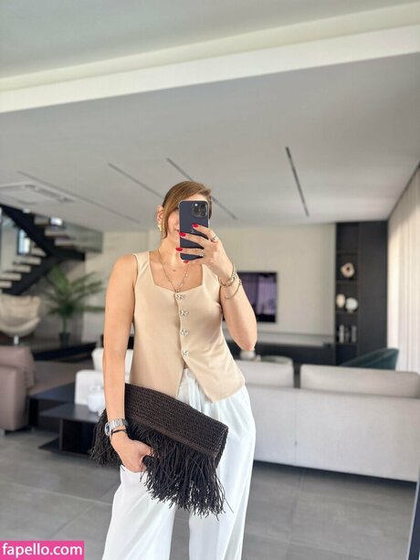 Naken läckt OnlyFans-bild av Betl Babacan