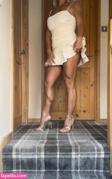 Nacktes geleaktes OnlyFans-Foto von Funfitfashionjb