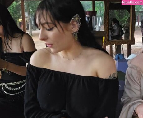 Juliakins OnlyFans 유출 누드 사진