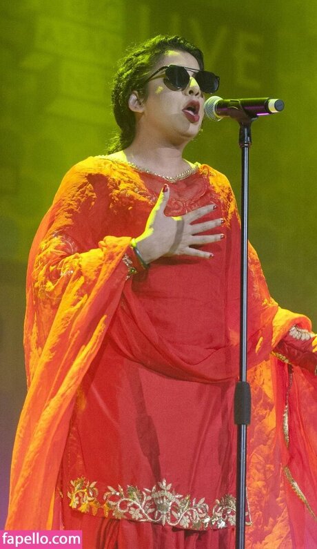 Jasmine Sandlas
