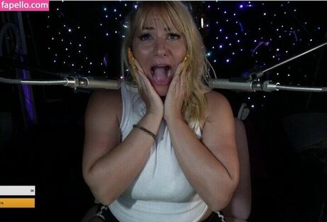 Naakte gelekte OnlyFans-foto van Asmr Southernbell