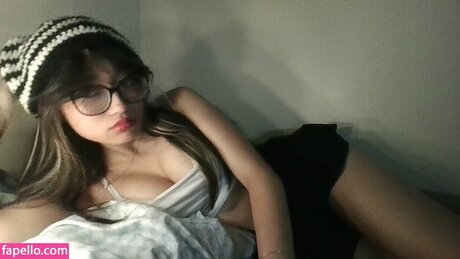 Naken lekkede OnlyFans-bilde av Yuuphobic