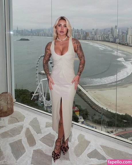 Photo nue de fuite OnlyFans de Bruna Rotta
