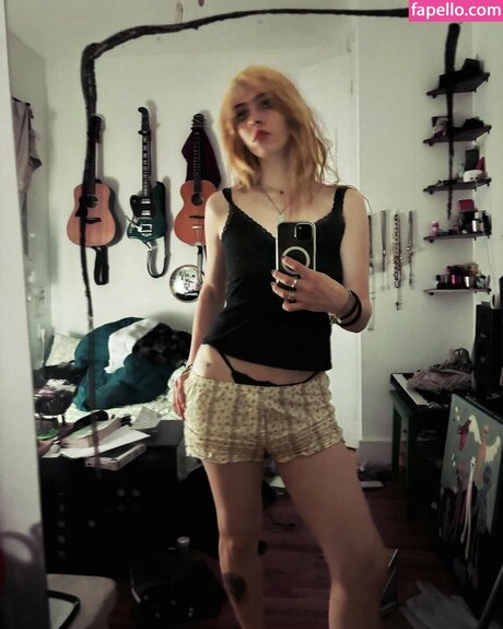 Photo nue de fuite OnlyFans de Wormsheriff